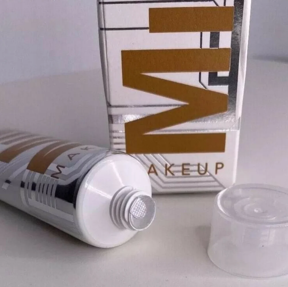 ❇️🧚‍♀️REALITY Milk Makeup Bionic Glow NWT